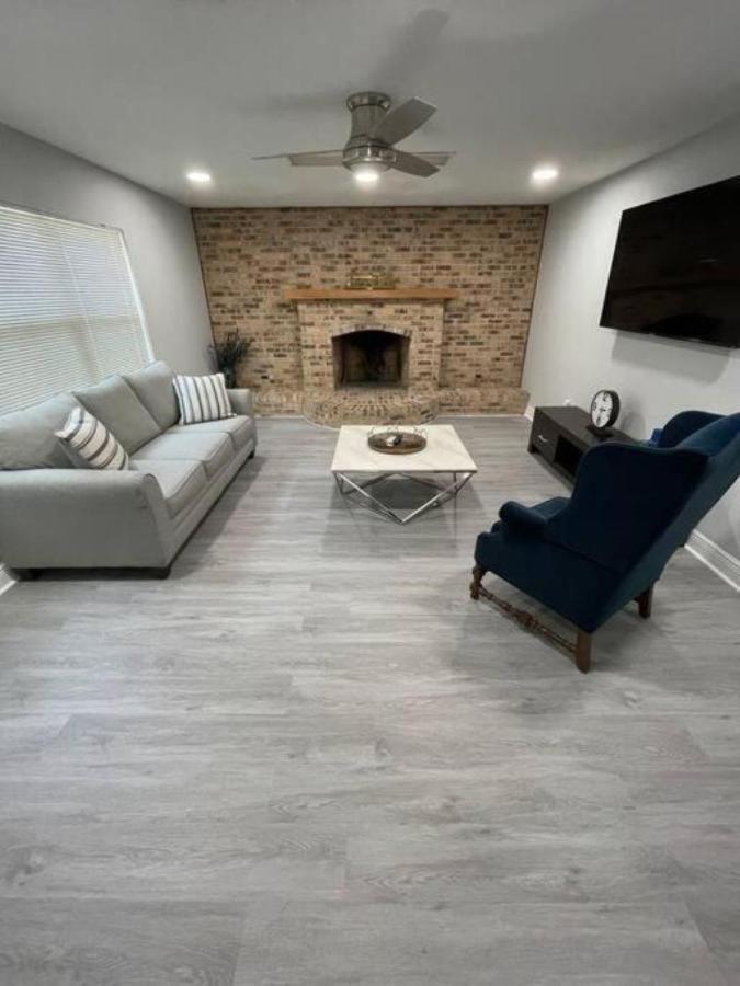 Cheerful Home Minutes From The Airport And Raymond James Stadium! تامبا المظهر الخارجي الصورة