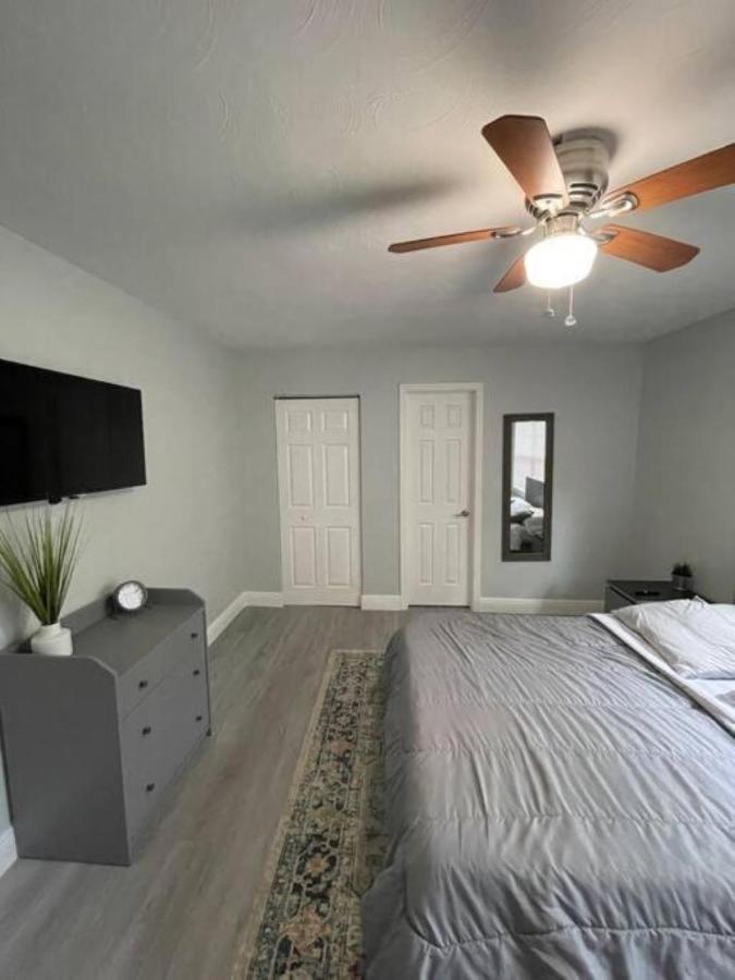 Cheerful Home Minutes From The Airport And Raymond James Stadium! تامبا المظهر الخارجي الصورة