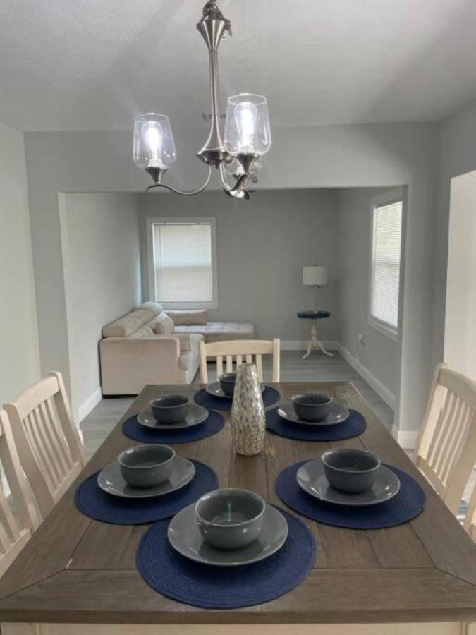 Cheerful Home Minutes From The Airport And Raymond James Stadium! تامبا المظهر الخارجي الصورة